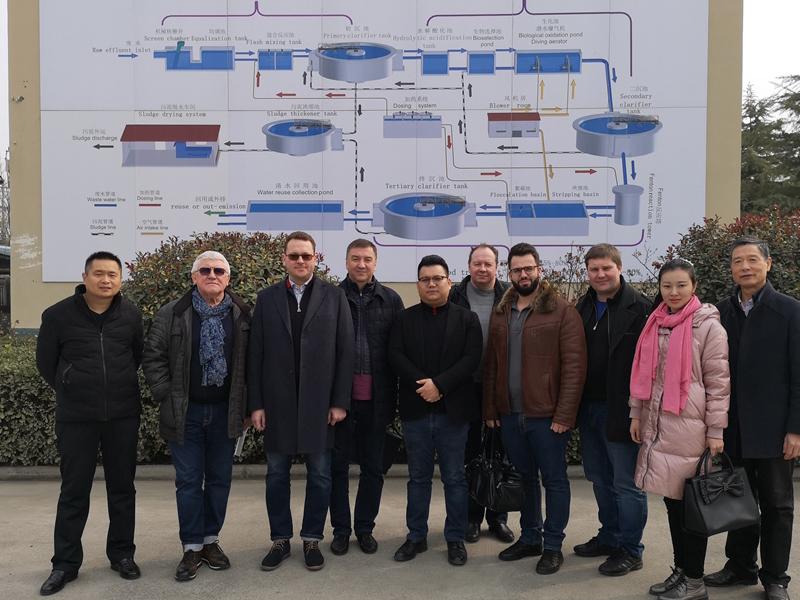 �����˹�ͻ�ǩ����Լ